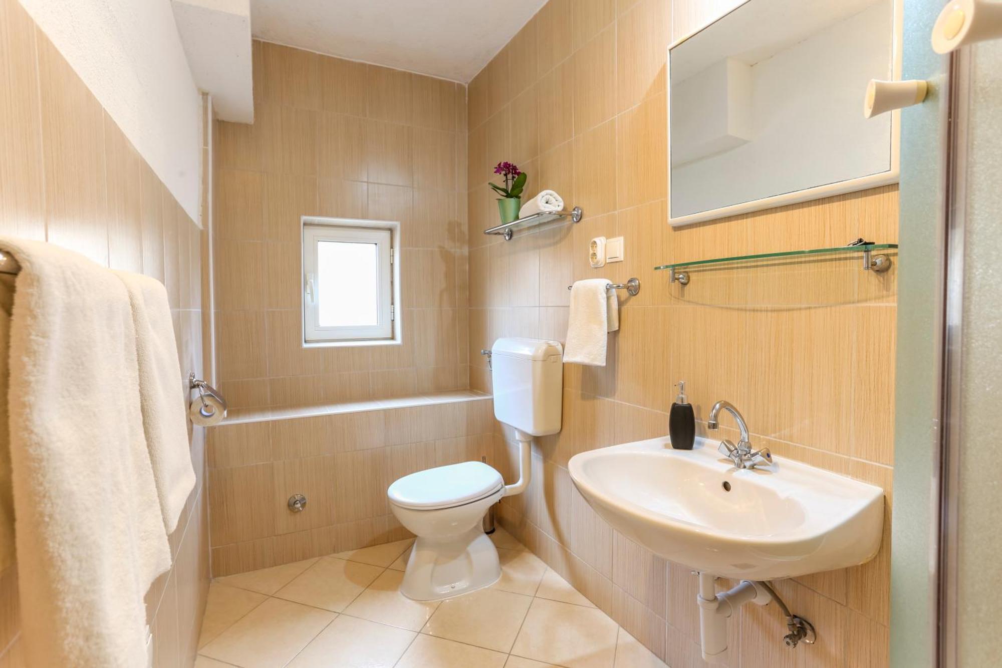 Apartment Lilly With Amazing City View Hvar Town Exterior foto