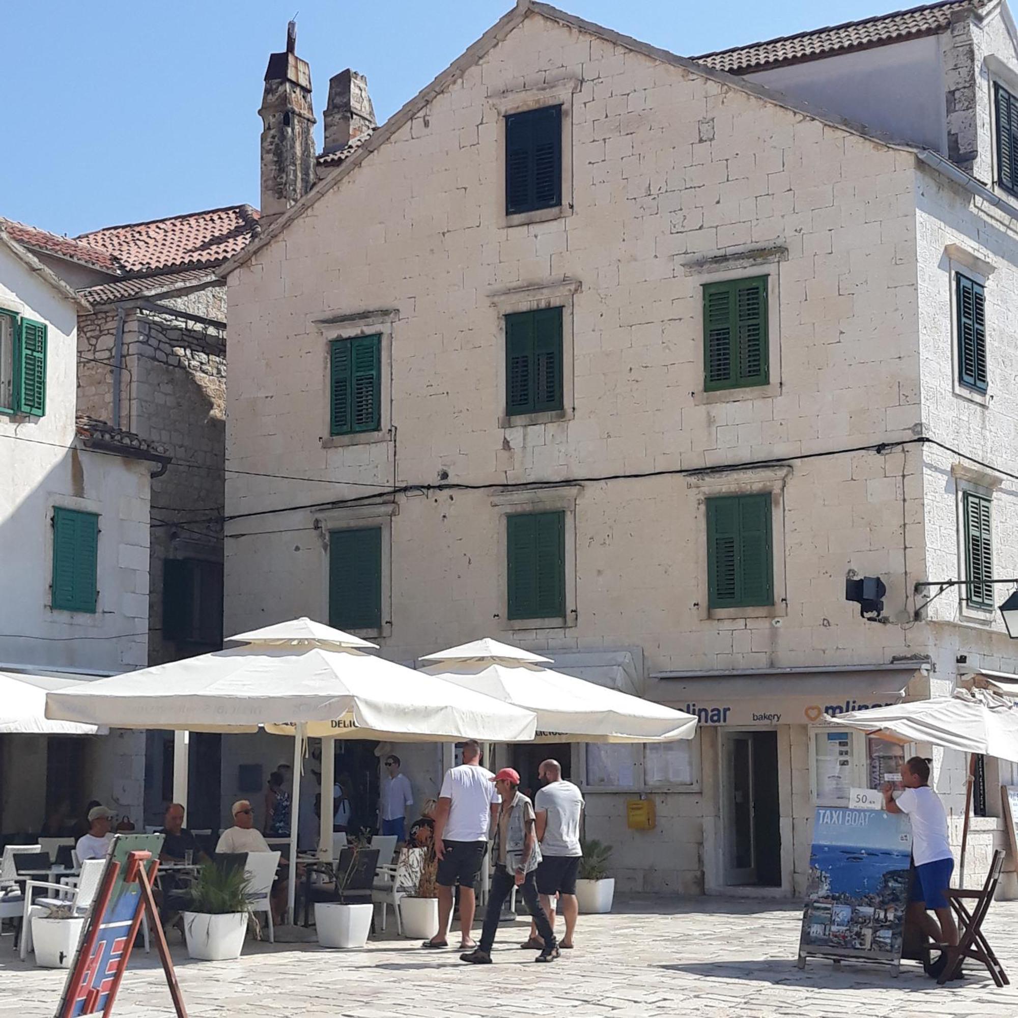 Apartment Lilly With Amazing City View Hvar Town Exterior foto